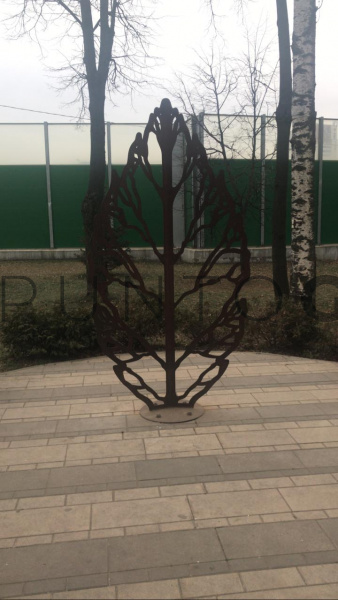 ONC02801400 Скульптура "Лист"